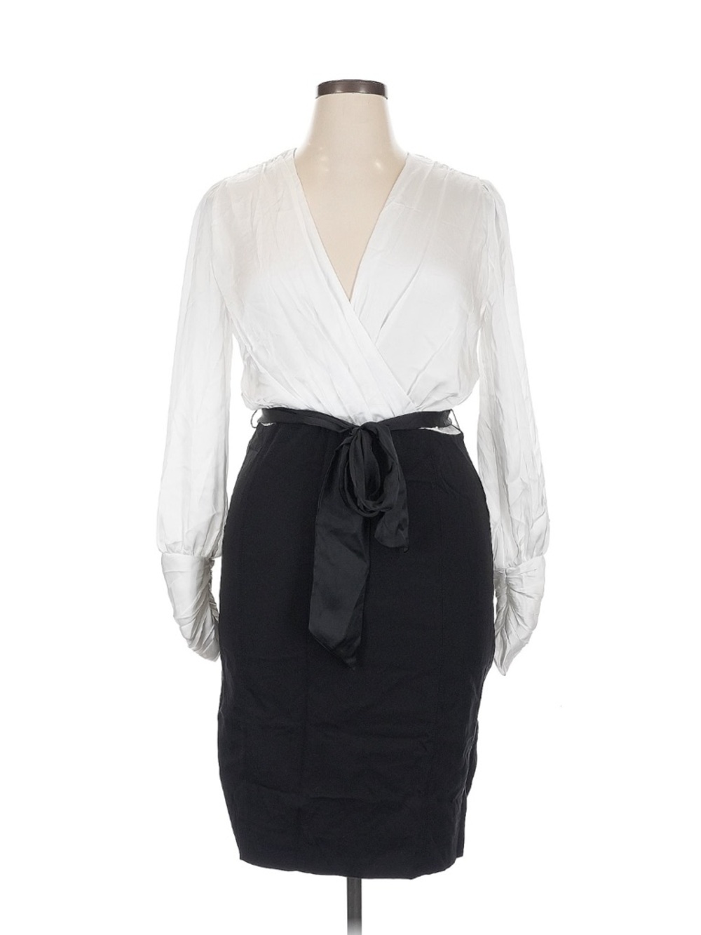 White House Black Market White dress with Black Label Detail bottom
